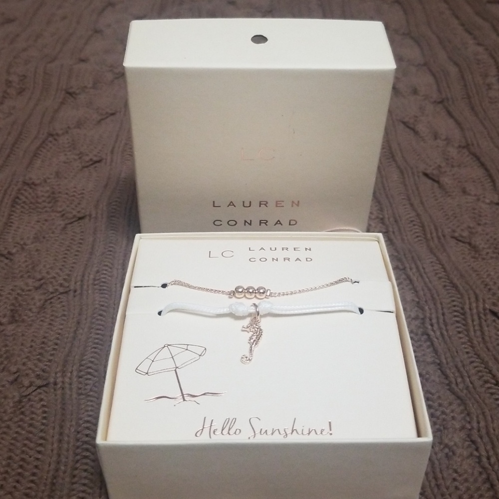 Brand new Lauren Conrad Necklace set